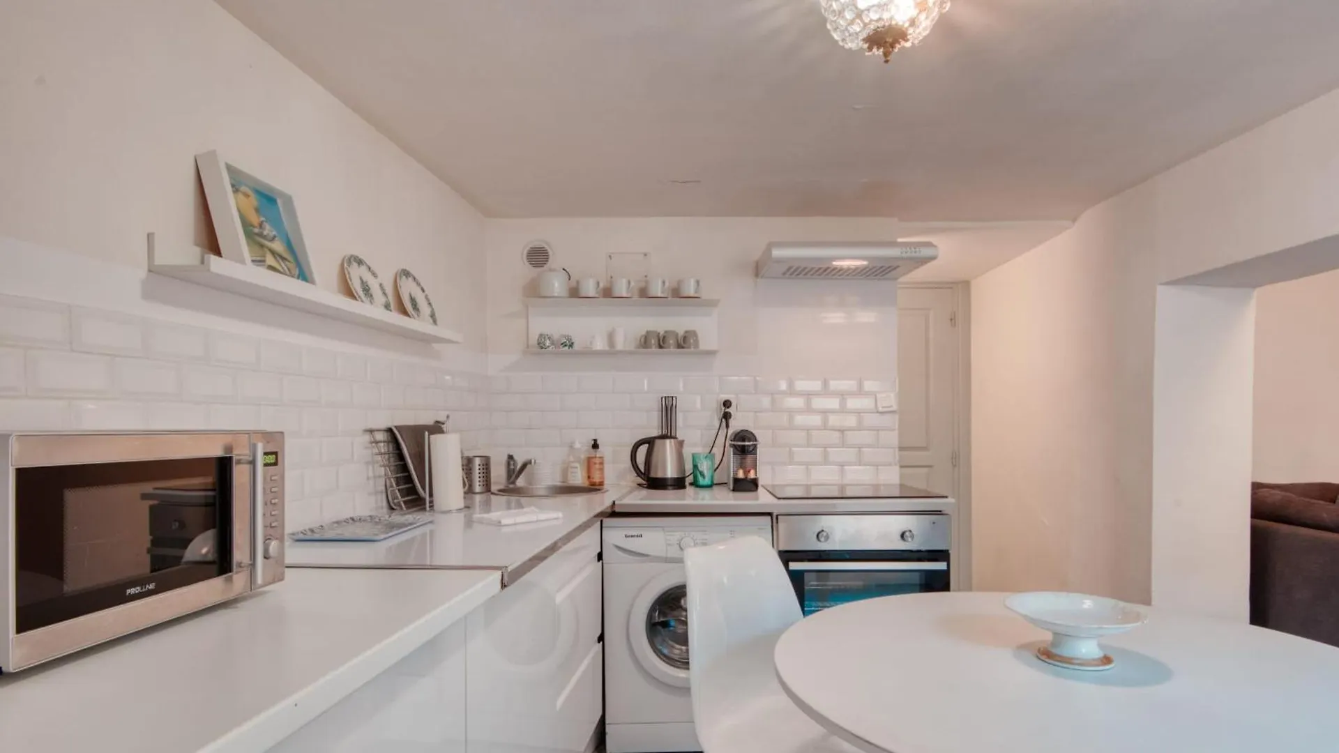 Promenade Du Cours Furnished Flat Apartment Aix-en-Provence
